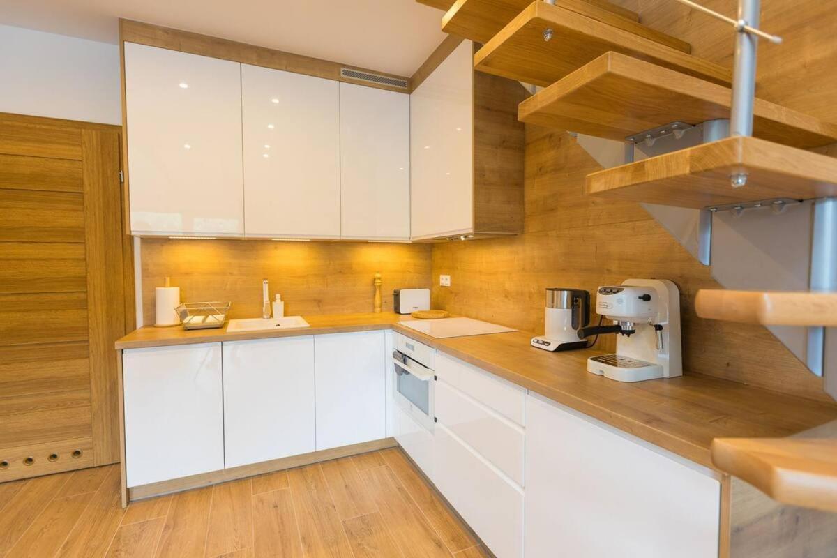 Apartament Sloneczny - Widok Na Gory I Skrzyczne Szczyrk Kültér fotó